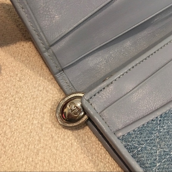 Vintage Christian Dior wallet - Picture 2 of 7